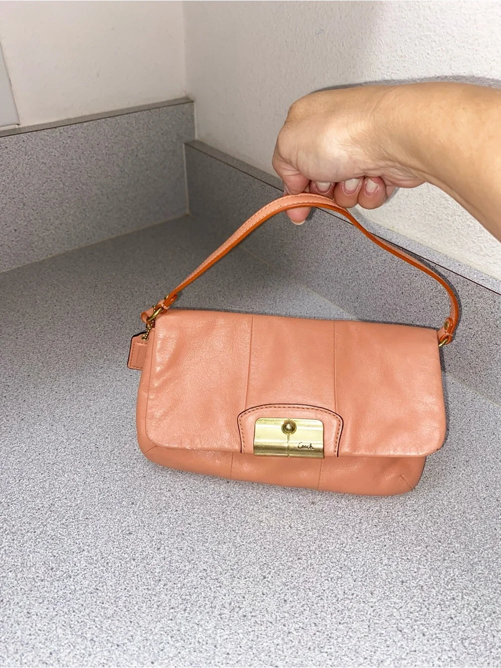 Coach Kristin 45104 Flap Peach Large Leather Wristlet/Clutch GUC Y2K